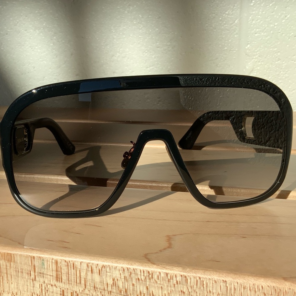Dior Bobby Sport M1U Shield Sunglasses